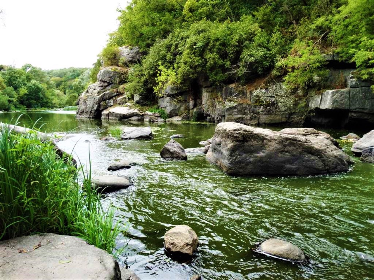 Buky Canyon (Vyr Waterfall)