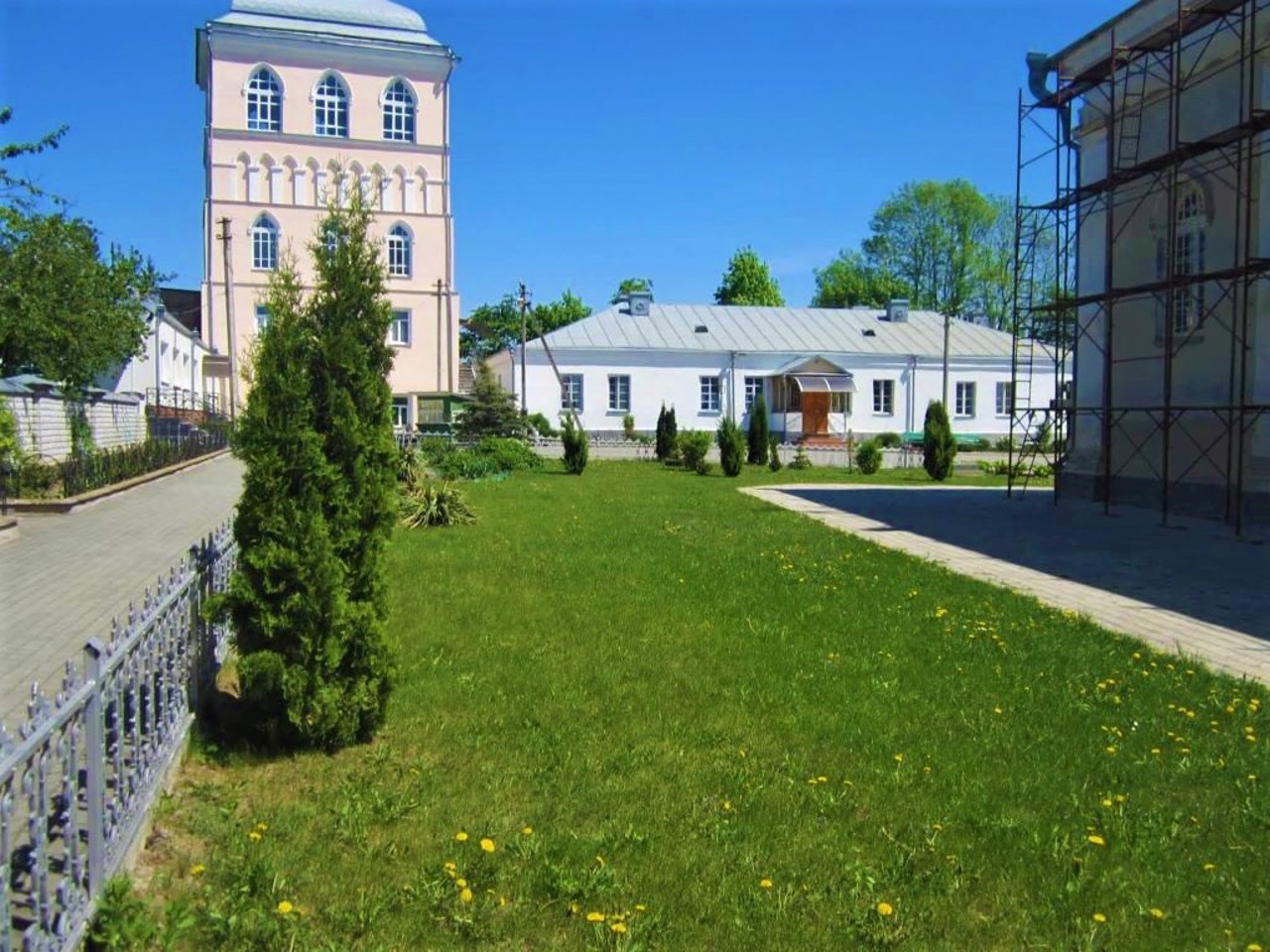 Троицкий Дерманский монастырь, Дермань