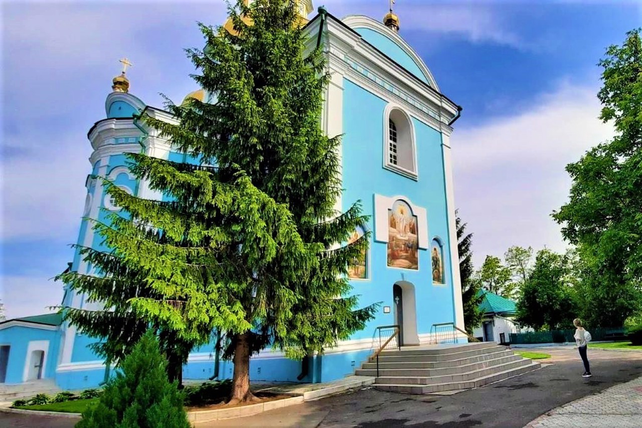 Krasnohirsky Monastery, Bakaivka