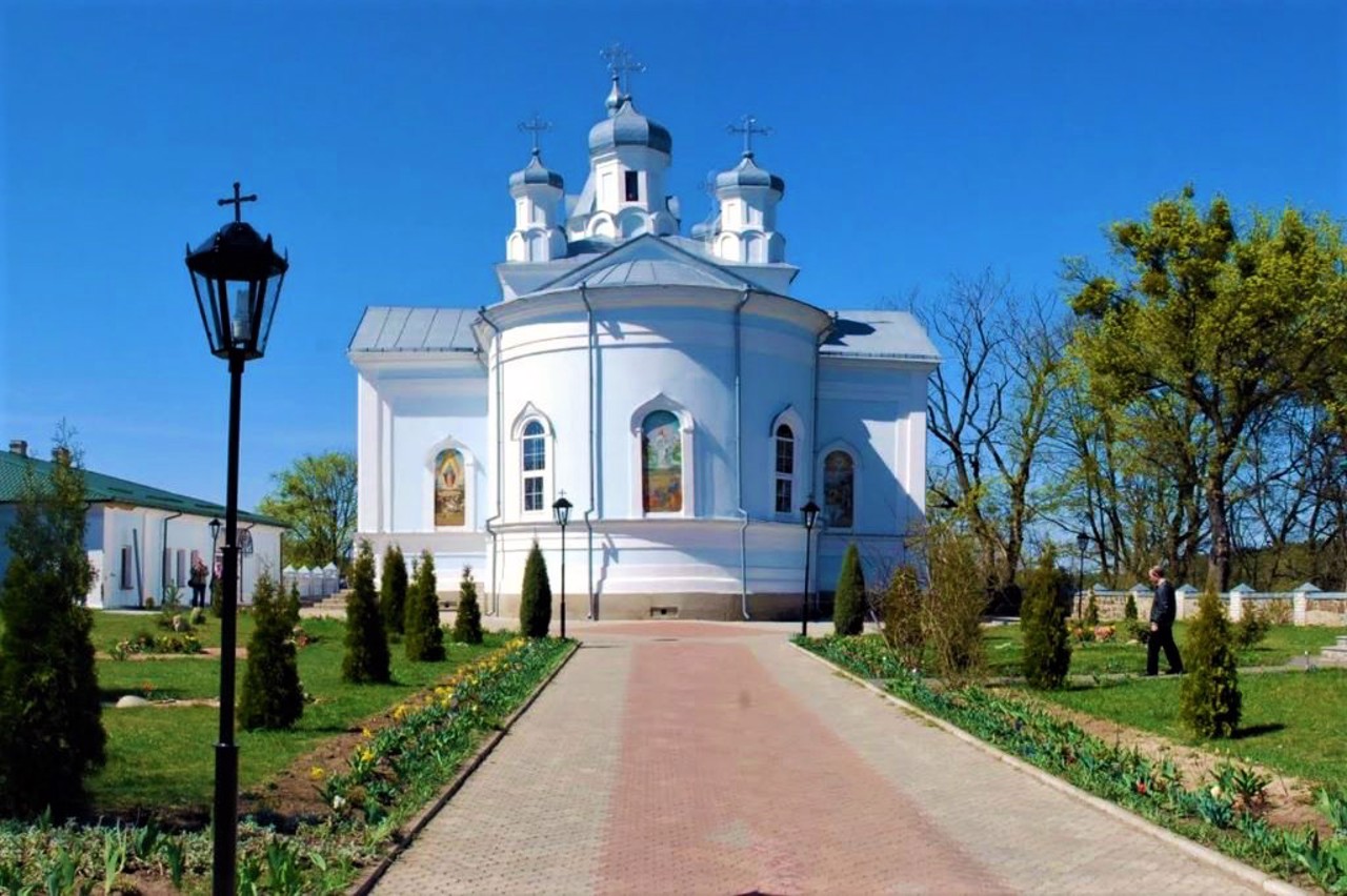 Transfiguration Tryhirya Monastery