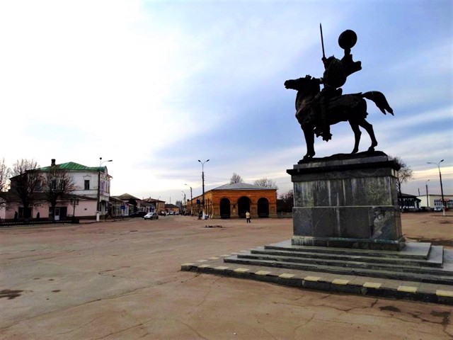 Bazaar Square, Novhorod-Siverskyi