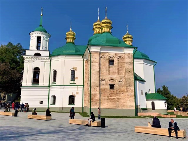 Church of the Saviour at Berestove, Kyiv