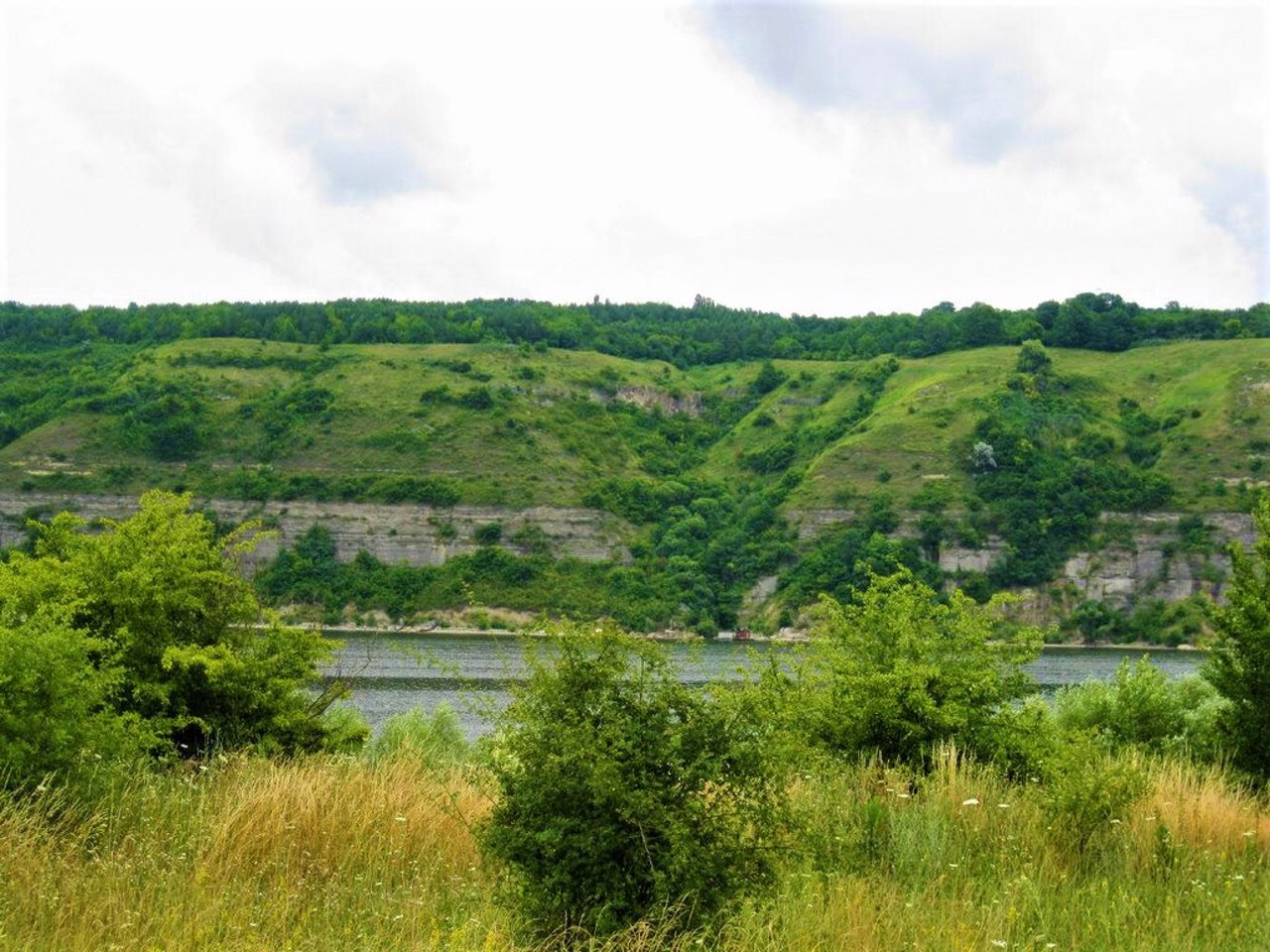 Podilski Tovtry Park, Kamianets-Podilskyi