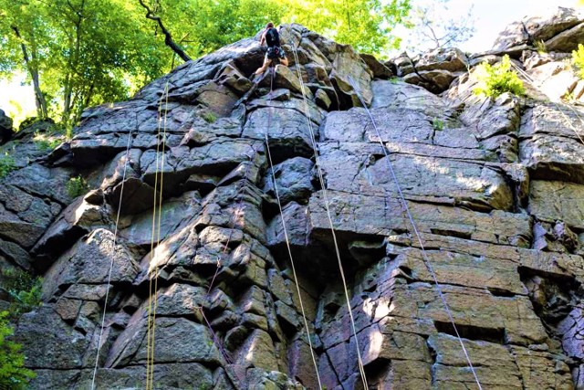 Rock Climbing Wall, Denyshi