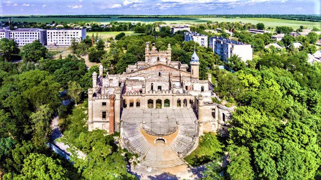 Палац-садиба Курісів, Покровське