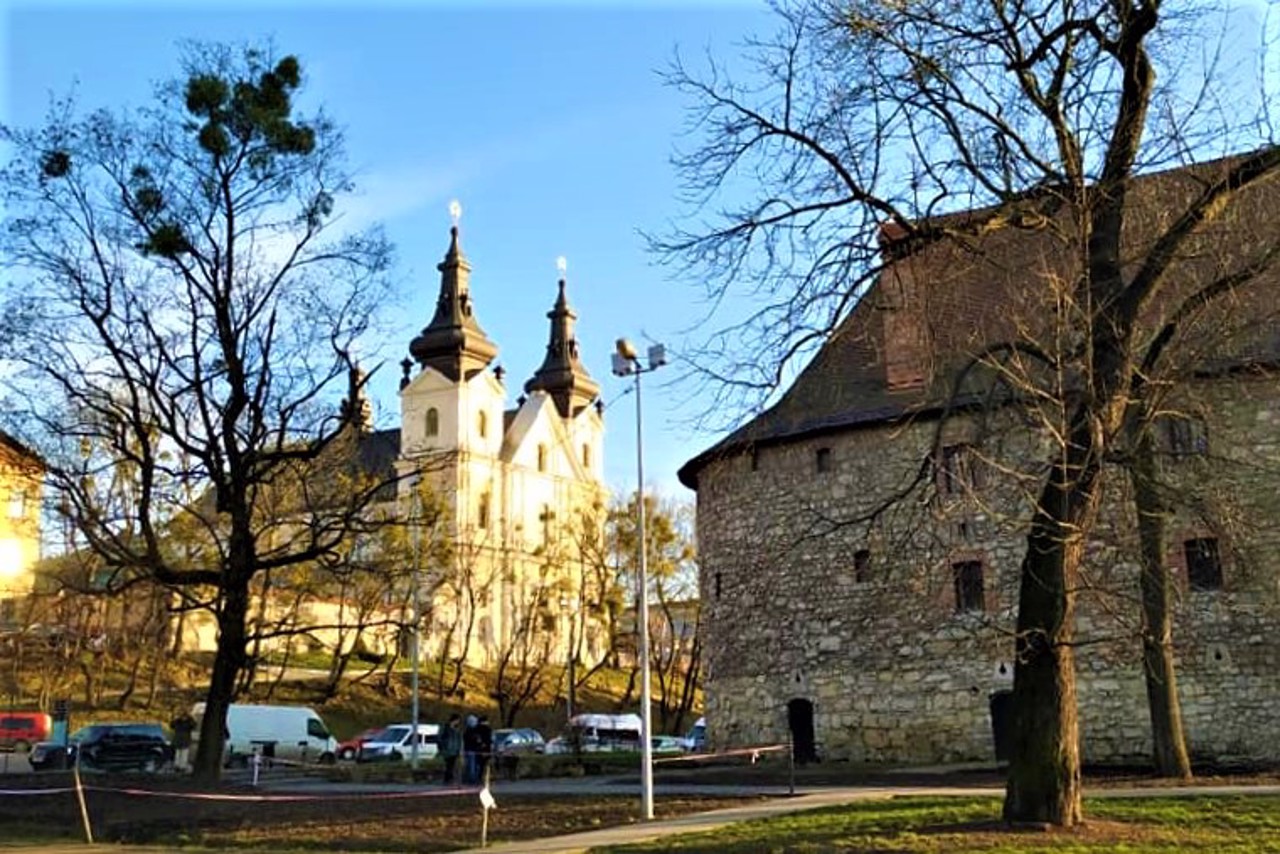 Церква Святого Михаїла (Костел кармелітів), Львів