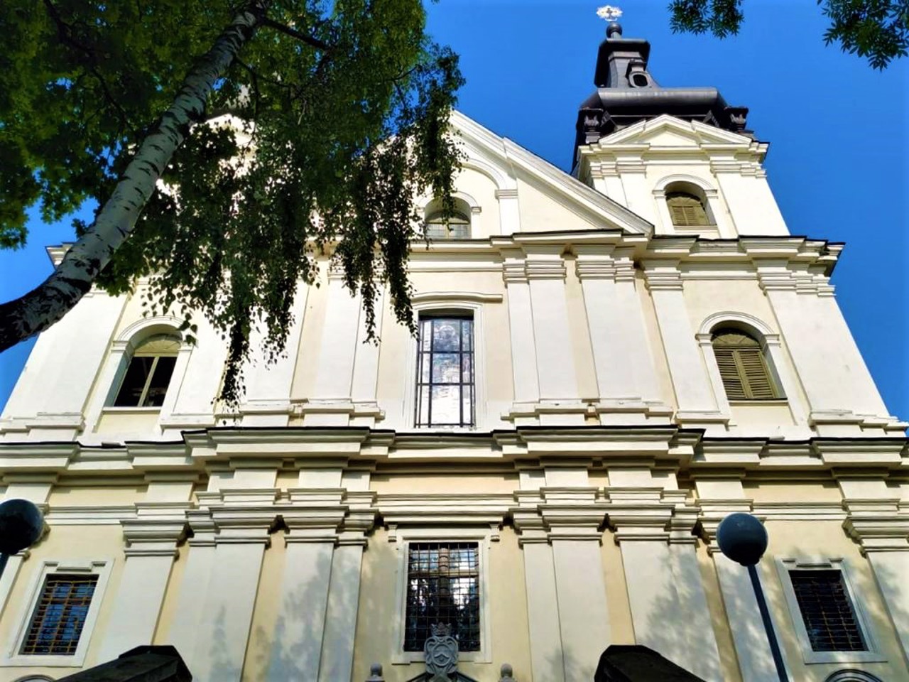 Церковь Св. Михаила (Костел кармелитов), Львов