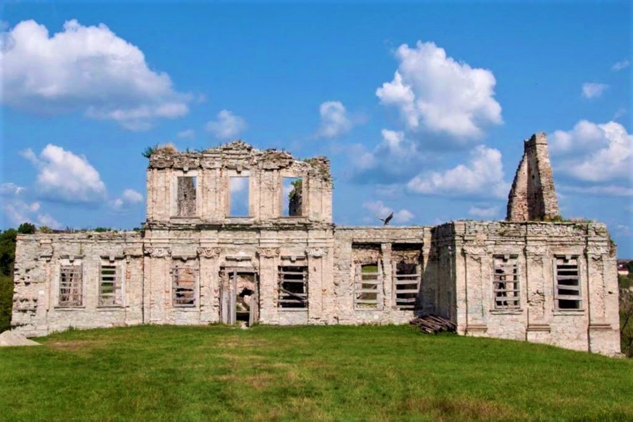 Skala-Podilska Castle