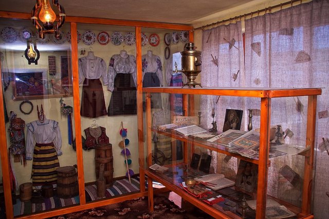 Local Lore Museum "Sriberna Zemlia", Hrushovo