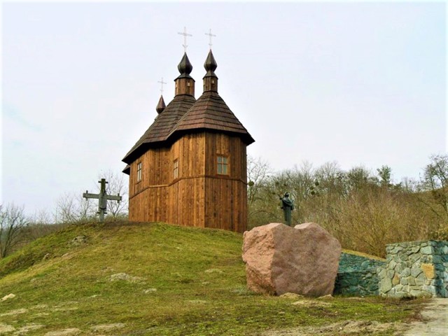 Intercession Church, Kaniv