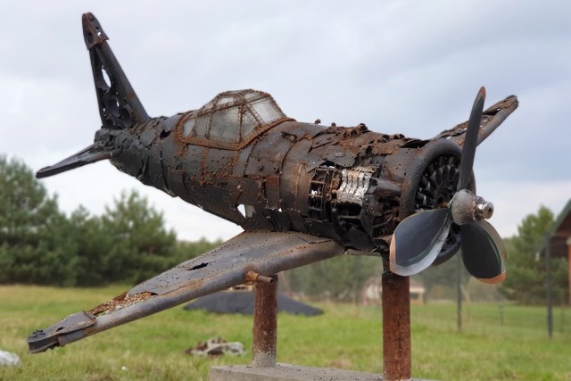 Lost Planes Museum, Khorosno