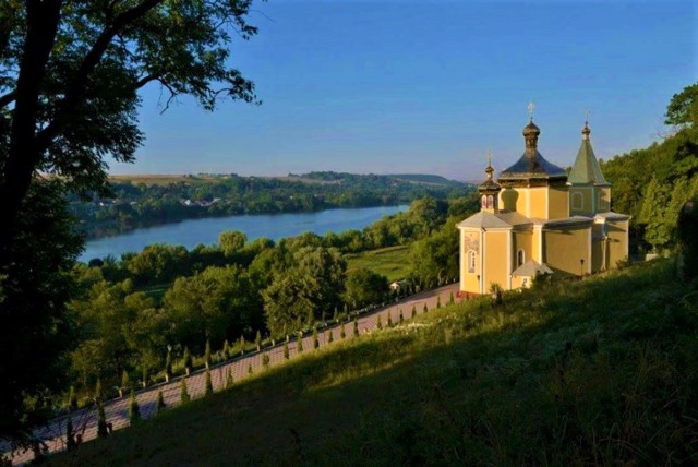 Ascension Church, Vyshnivets