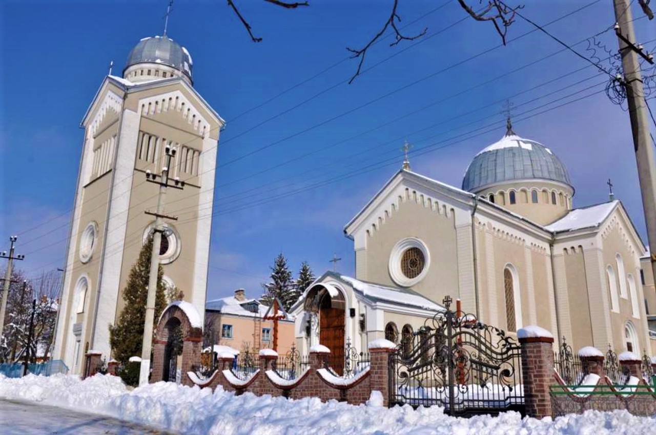 Покровская церковь, Залещики