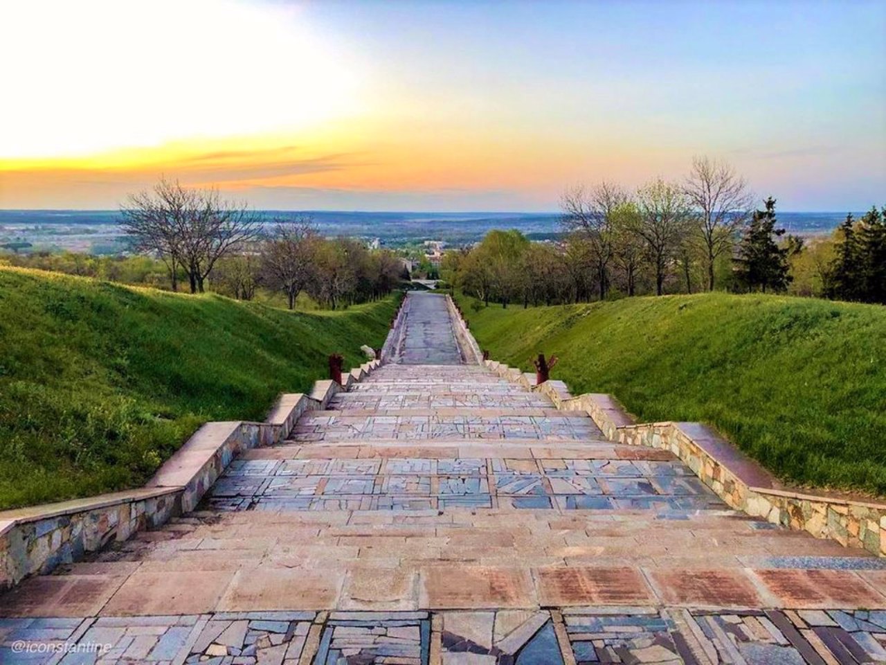 Kremenets Mountain, Izium