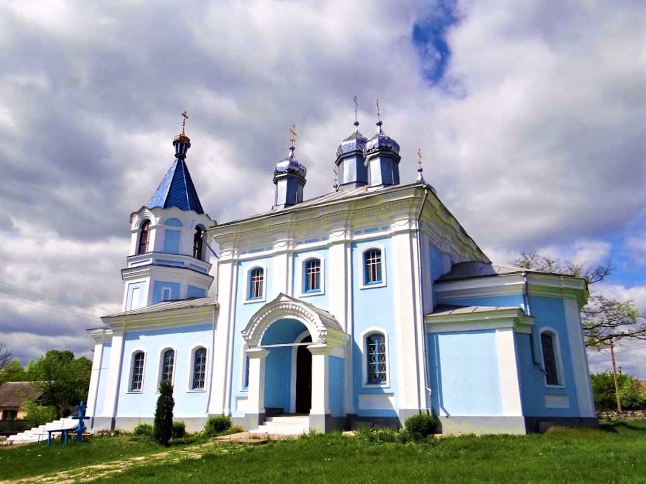 Nativity of Holy Virgin Church, Ozaryntsi