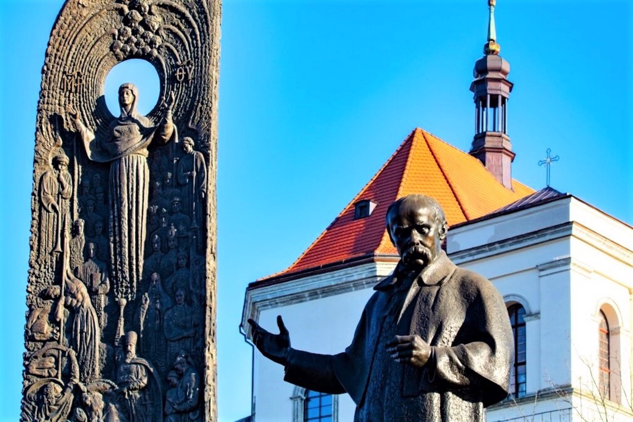 Пам'ятник Тарасові Шевченку, Львів