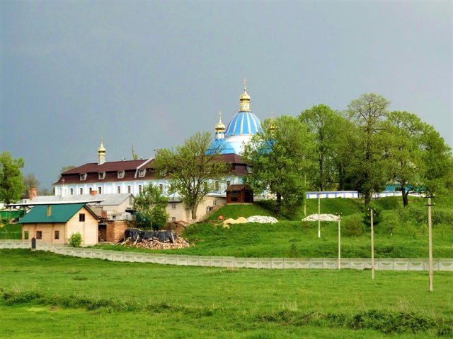 Низкиничский монастырь, Низкиничи