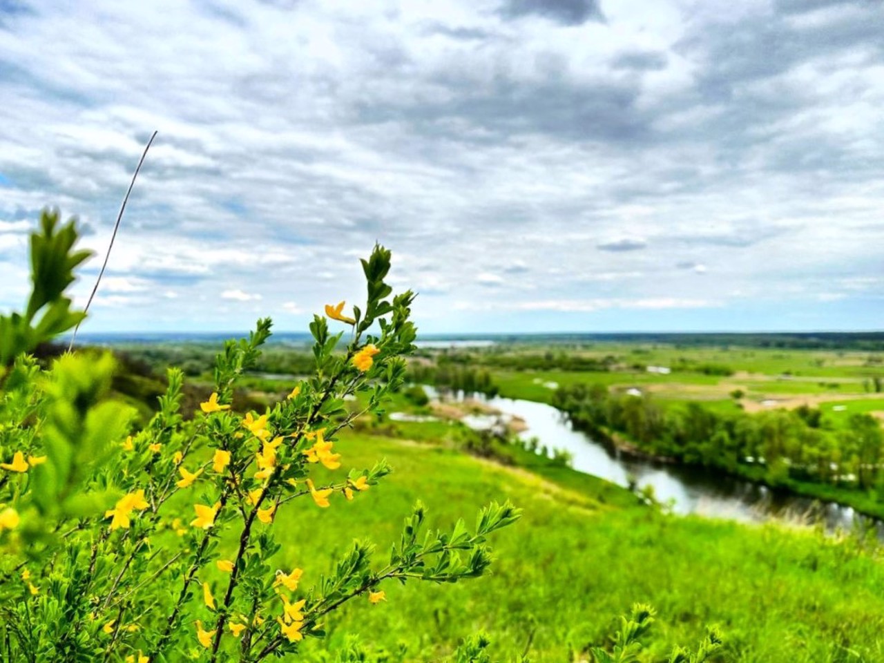 Харківська Швейцарія, Зміїв