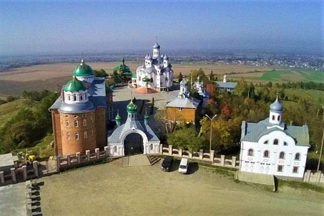 Saint Anna's Monastery, Vashkivtsi
