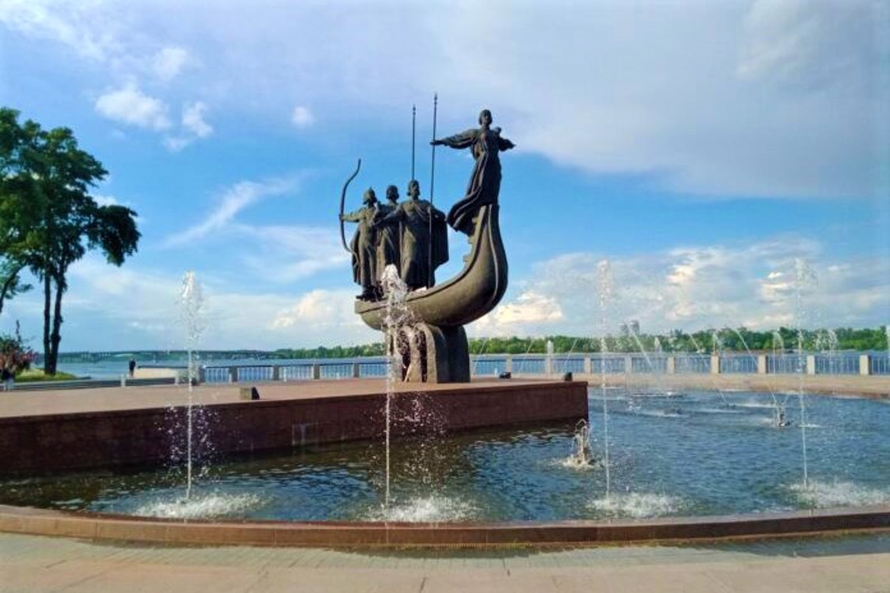 Monument to the founders of Kyiv