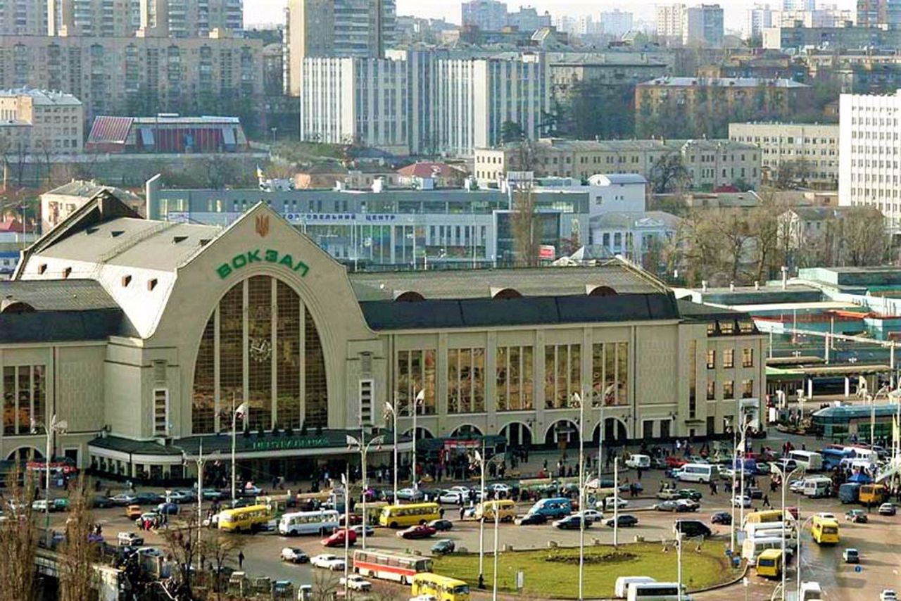 Railway station, Kyiv