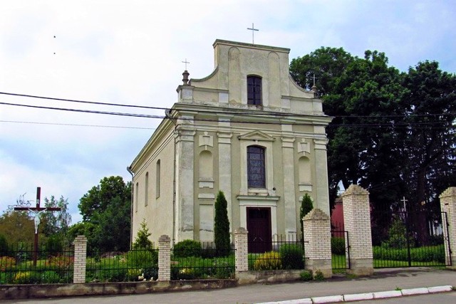 Костел Архангела Михаїла, Вороновиця