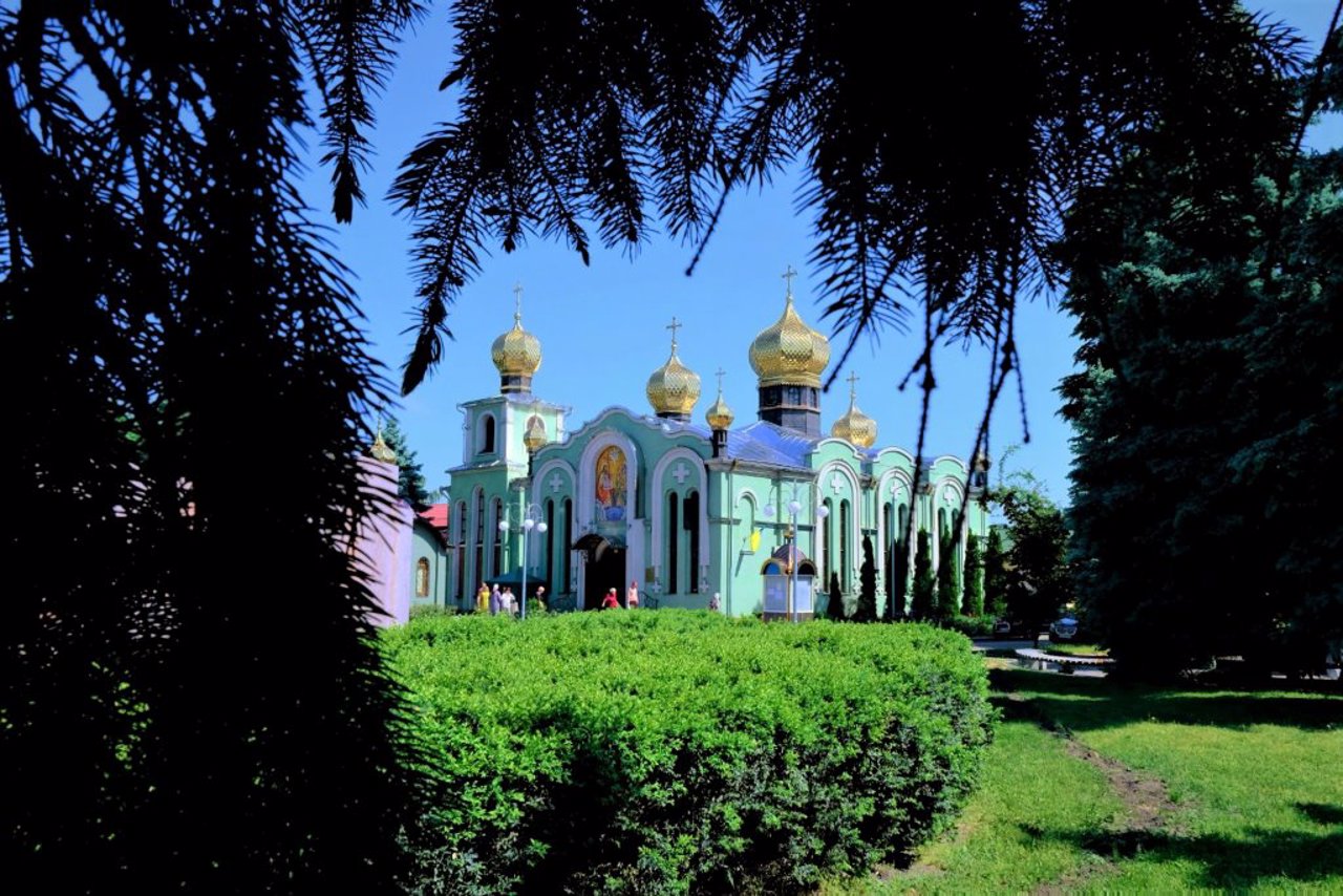 Holy Trinity Cathedral, Cherkasy