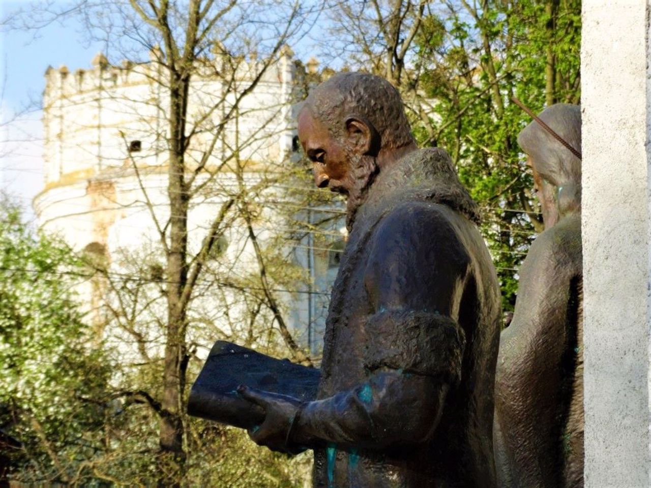 Princes Ostrozki Monument, Ostroh