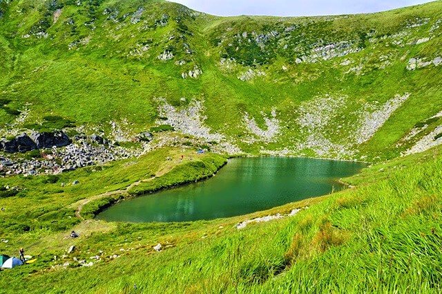 Озеро Бребенескул, Дземброня