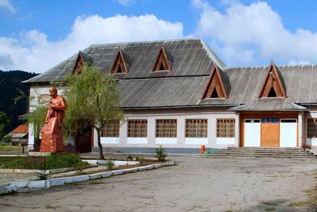 Музей історії та старожитностей Татарова
