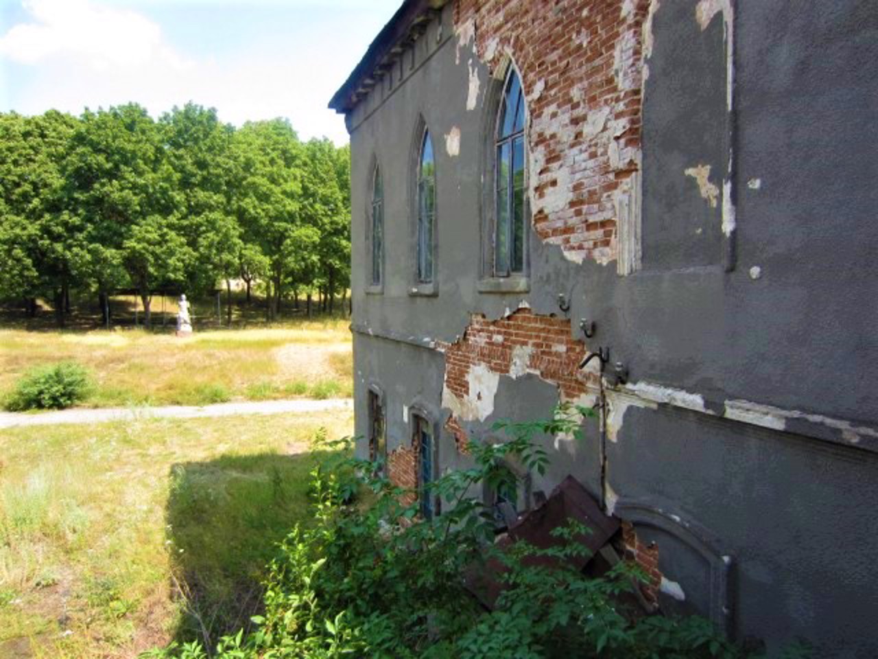 "Hyivka" Manor, Liubotyn