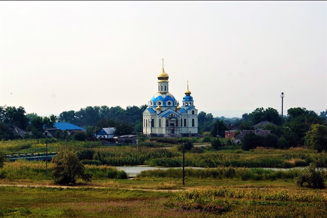 Успенська церква, Новоселівка