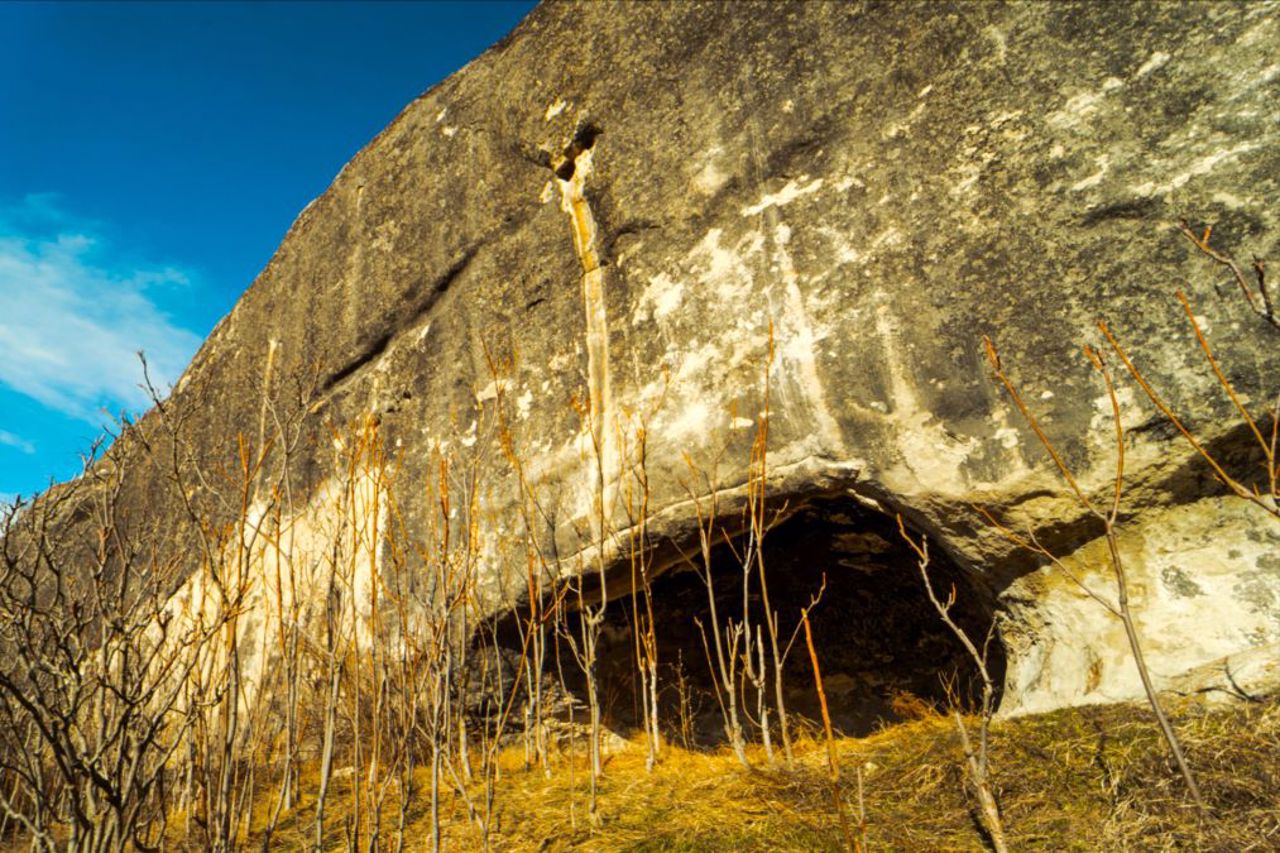 Shaytan-Koba Cave, Skalyste