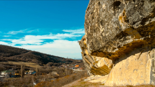 Shaytan-Koba Cave, Skalyste