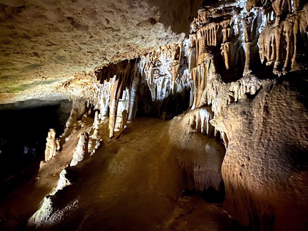 Marble Cave, Mramorne