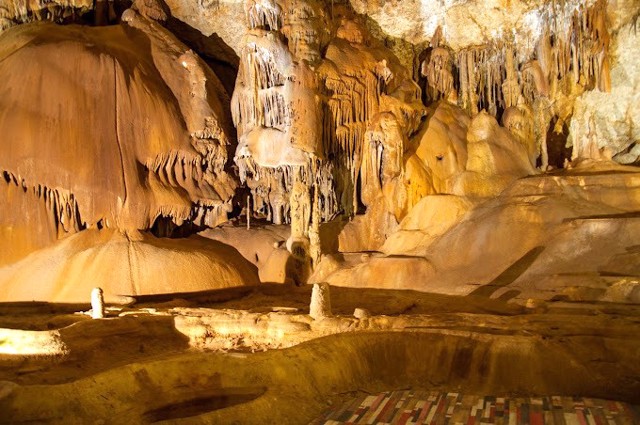 Marble Cave, Mramorne