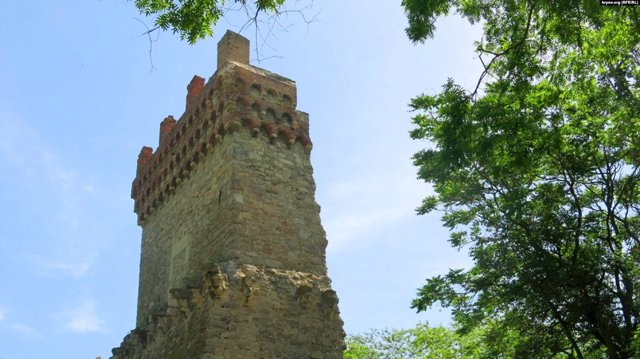 Sant Constantine's Tower, Feodosiia