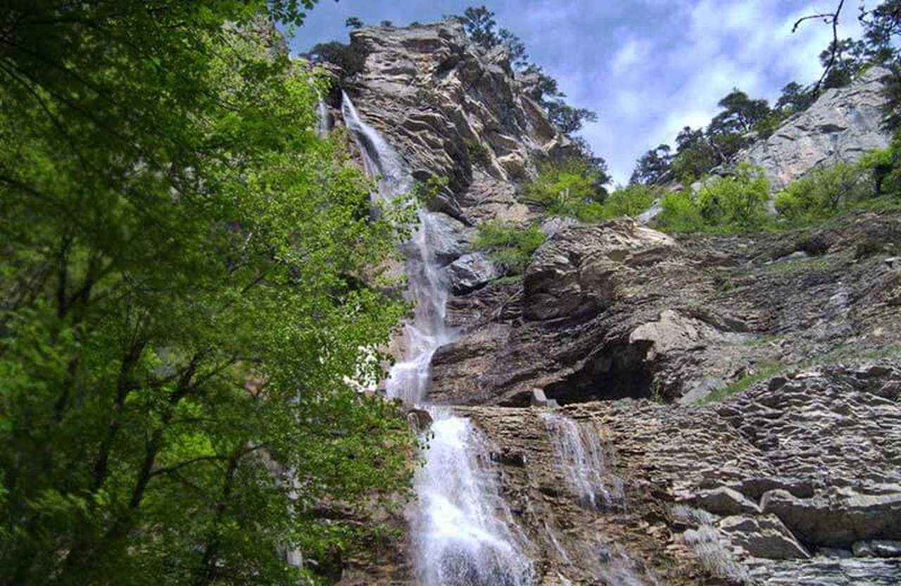 Водоспад Учан-Су, Ісар