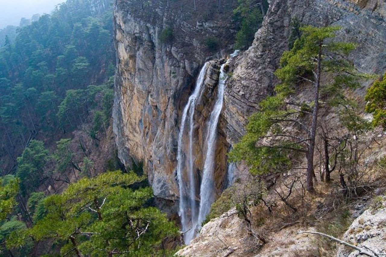 Водоспад Учан-Су, Ісар