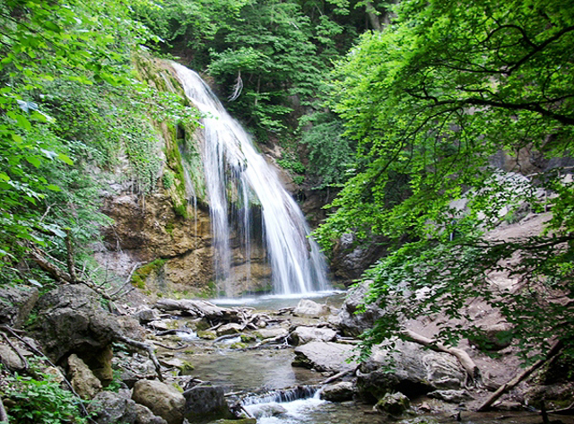 Dzhur-Dzhur Waterfall, Heneralske