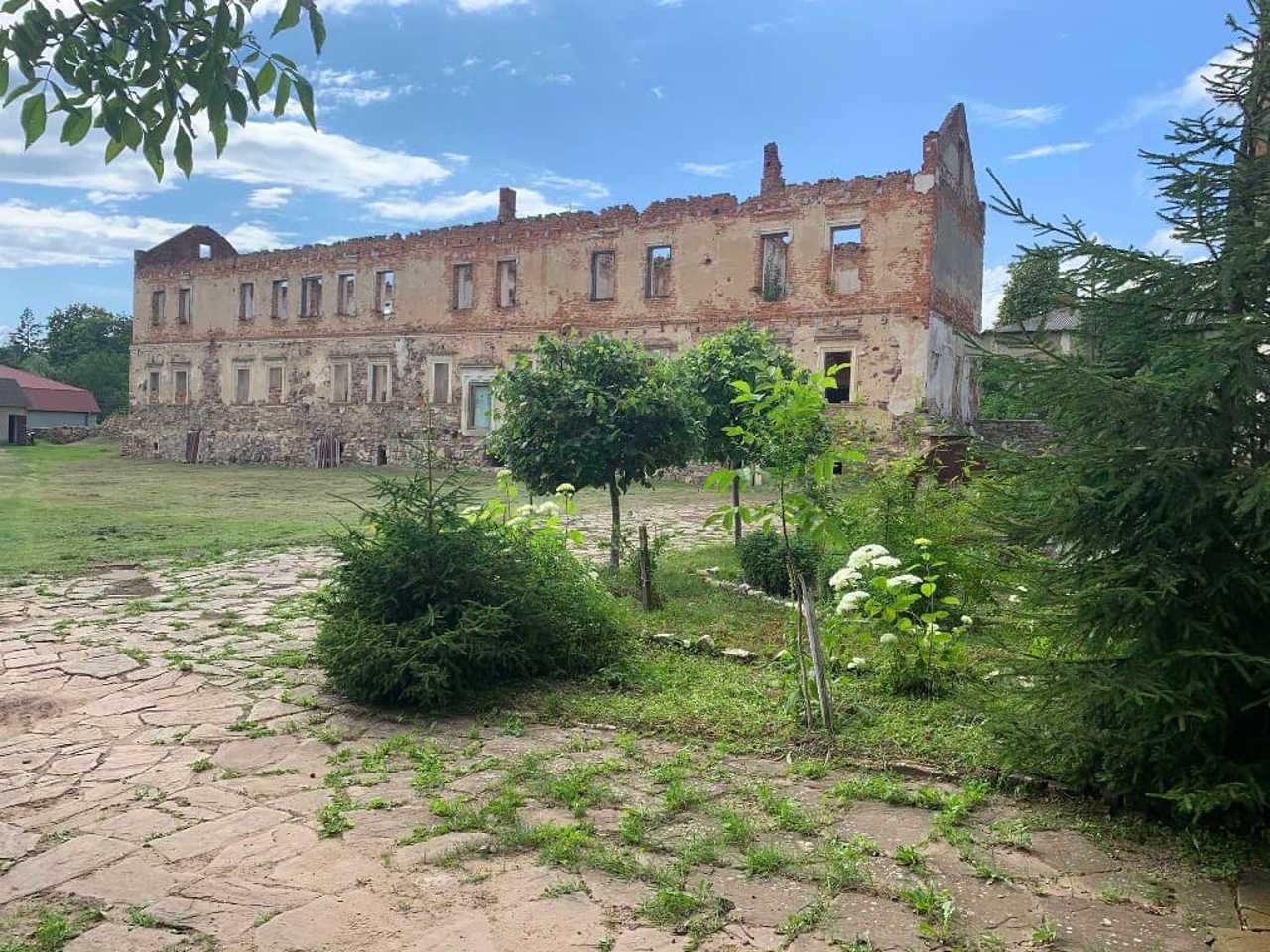 Potocki Castle, Zolotyi Potik