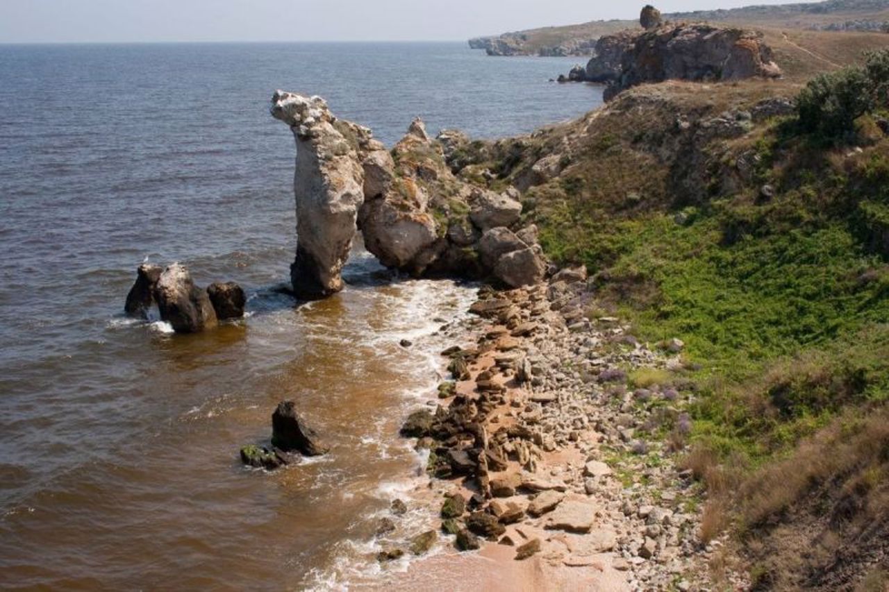 General's Beaches, Zolote