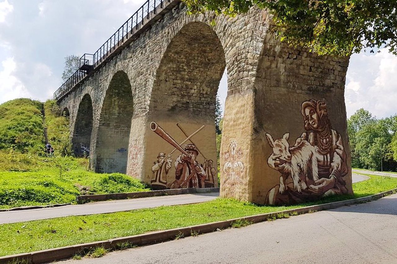 Arched viaduct bridge, Vorokhta