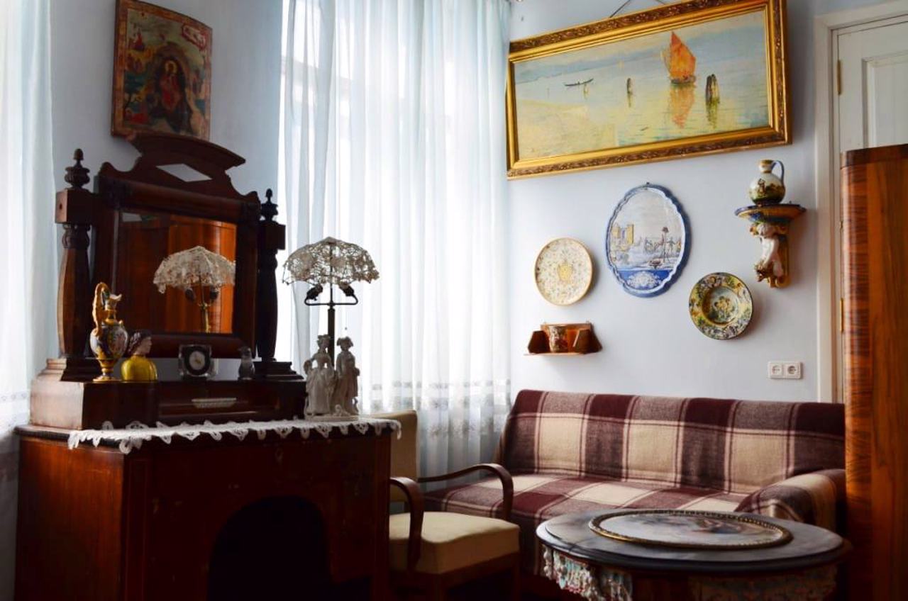 Mykola Bazhan Museum-apartment, Kyiv