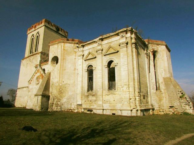 Костёл Пресвятой Троицы, Подгайцы