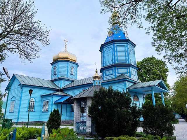 Церква Різдва Богородиці, Гоголів