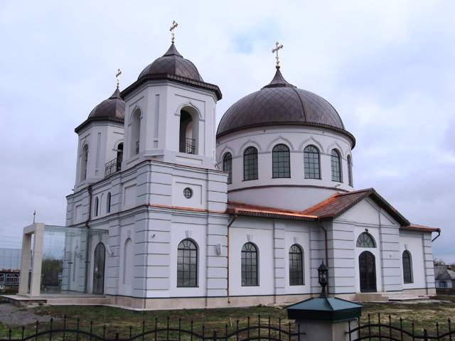 Trinity Church, Velyki Budyshcha
