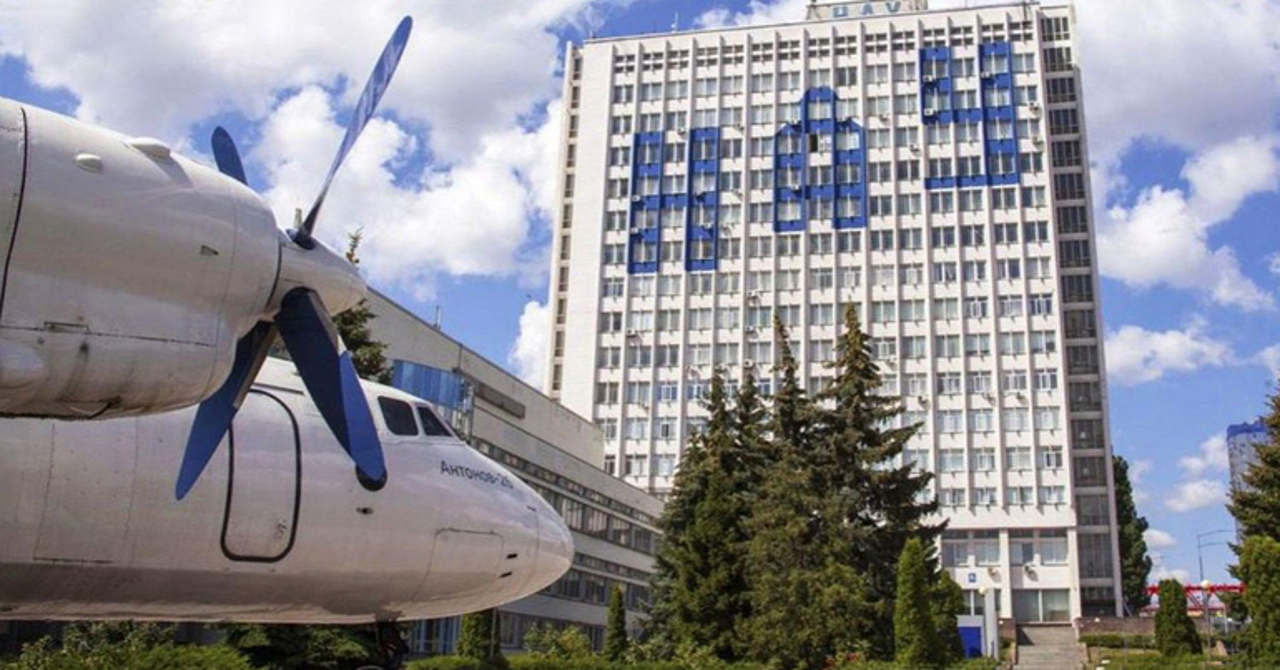 AN-26 Plane Monument, Kyiv