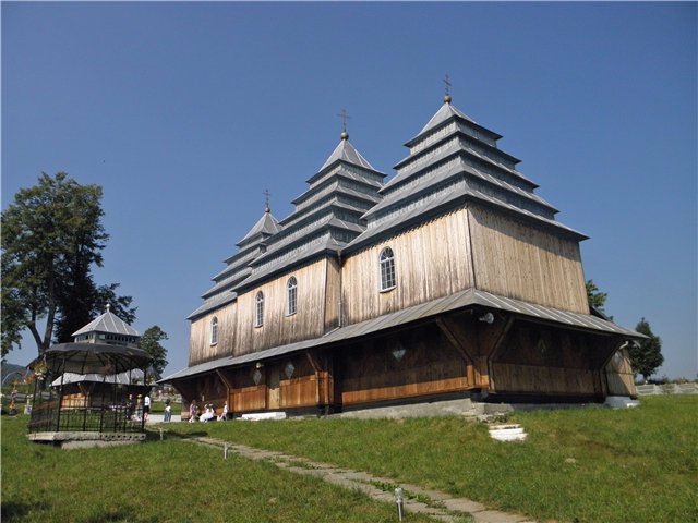 Nativity of Virgin Churc, Rozluch