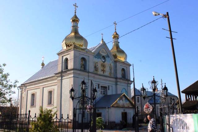 Saint George Church, Holoby